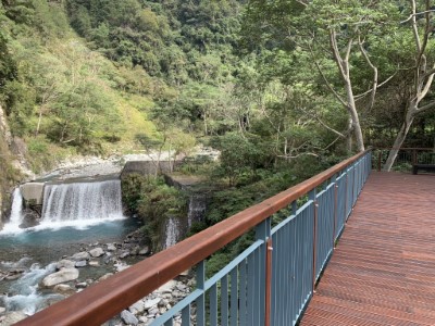 八仙山觀瀑平台景色